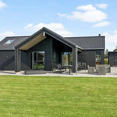 Lovely In Idestrup With Sauna Vakantiehuis *