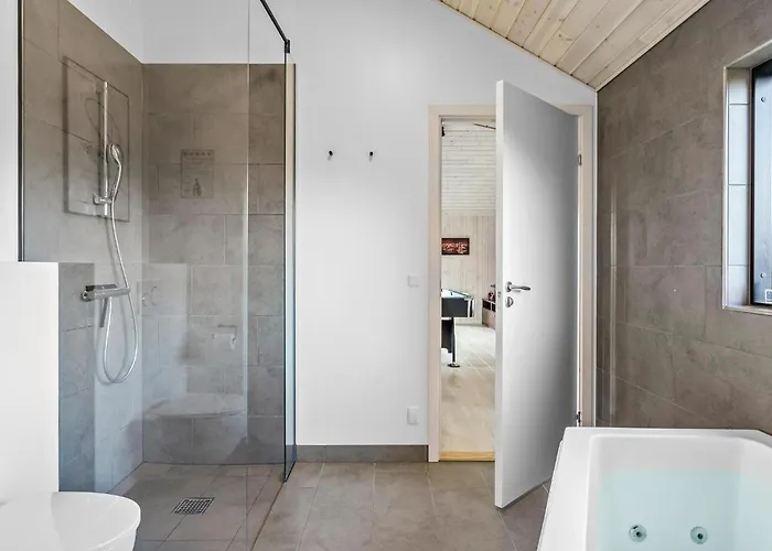 Lovely In Idestrup With Sauna * Bøtø By